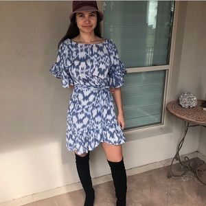 Pop-up Boutique Wrap Dress